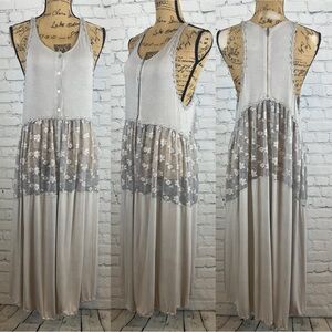 POL Sleeveless Grey Flower Trim Half Button Front Coverup/Kimono